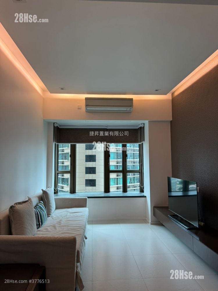 Royal Peninsula Sell 1 Bedroom , 1 Bathroom 462 ft²