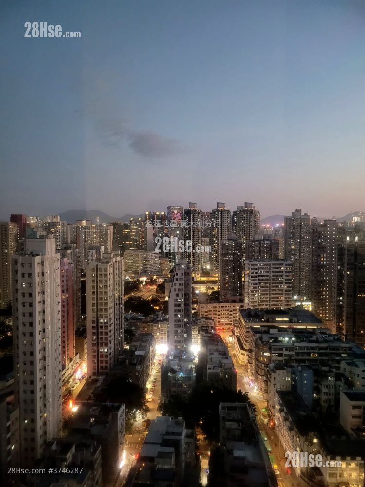 The Vista Rental 2 Bedrooms 302 ft²