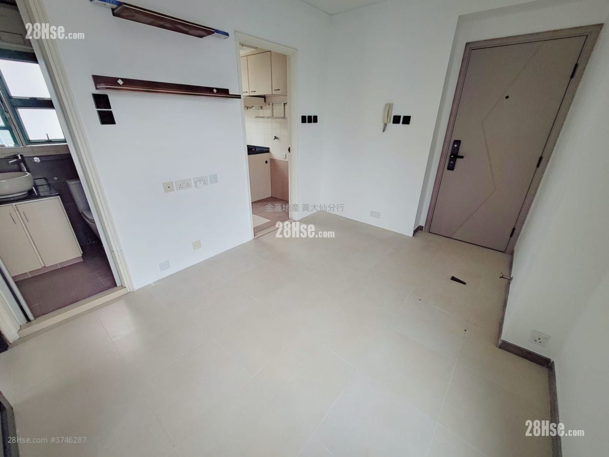 The Vista Rental 2 Bedrooms 302 ft²