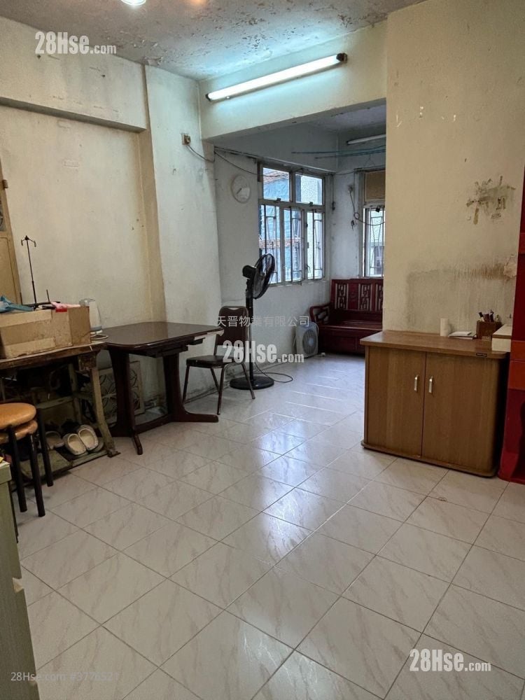 Po Teck Mansion Sell 2 Bedrooms , 1 Bathroom 366 ft²