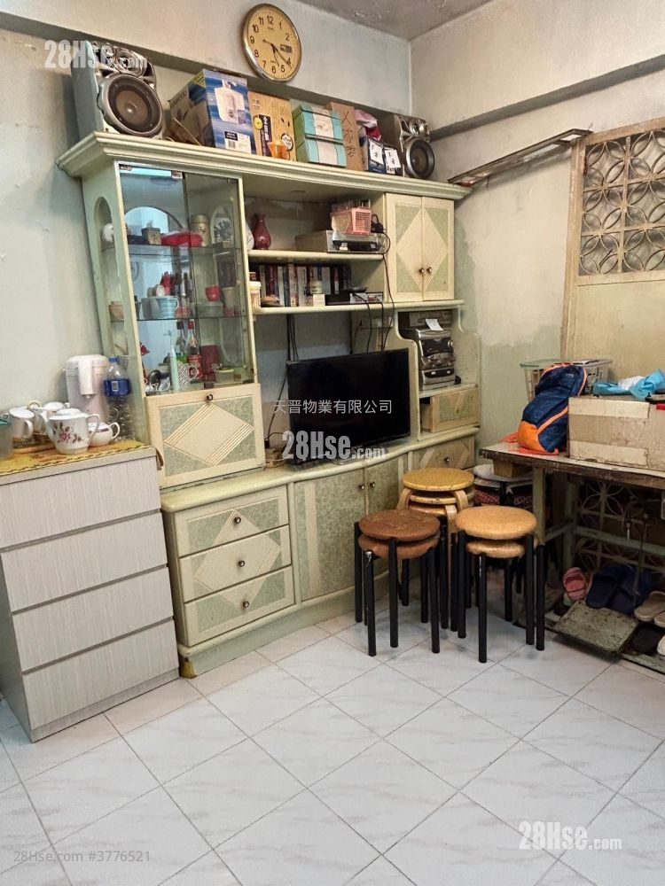 Po Teck Mansion Sell 2 Bedrooms , 1 Bathroom 366 ft²