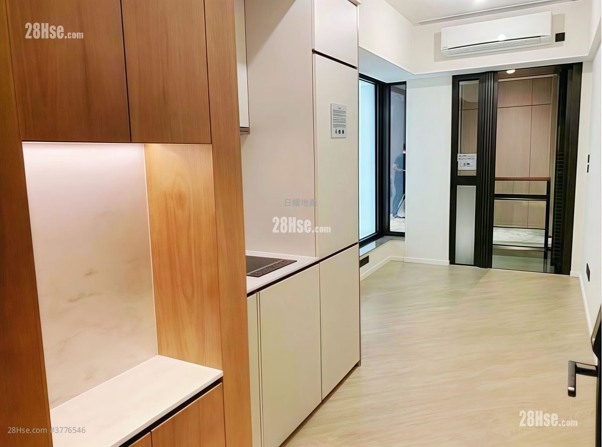 傲华 售盘 1 房 , 1 浴室 324 平方尺