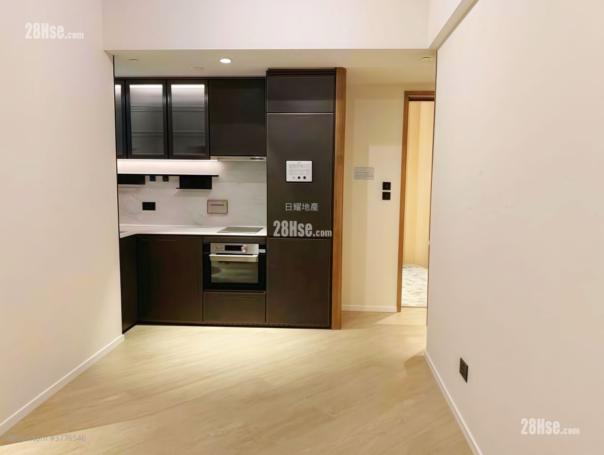 傲华 售盘 1 房 , 1 浴室 324 平方尺