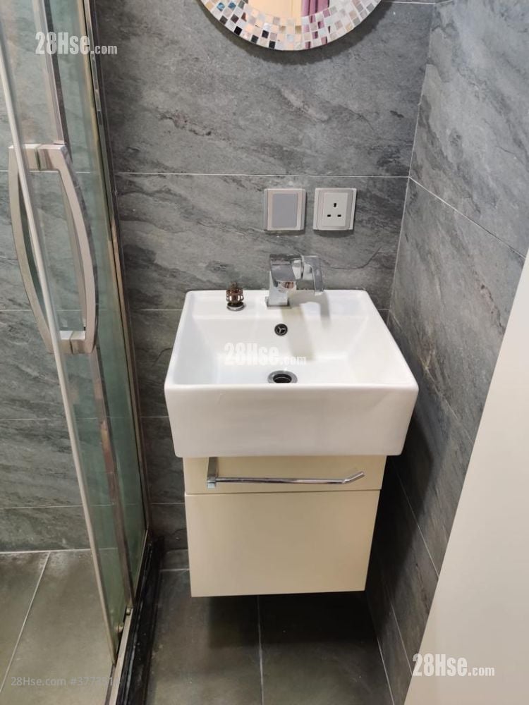 East Asia Mansion Rental 2 Bedrooms , 1 Bathroom 318 ft²