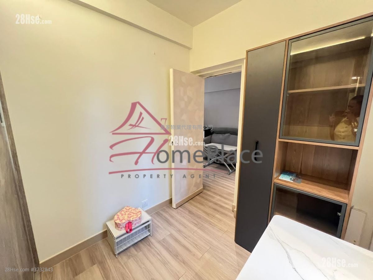 金港大厦 售盘 2 房 , 1 浴室 435 平方尺