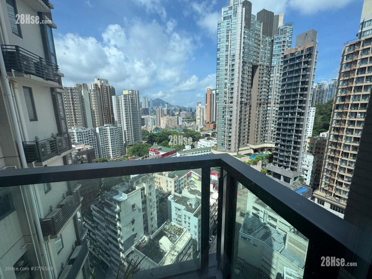 Eresidence Sell 1 Bedroom , 1 Bathroom 404 ft²