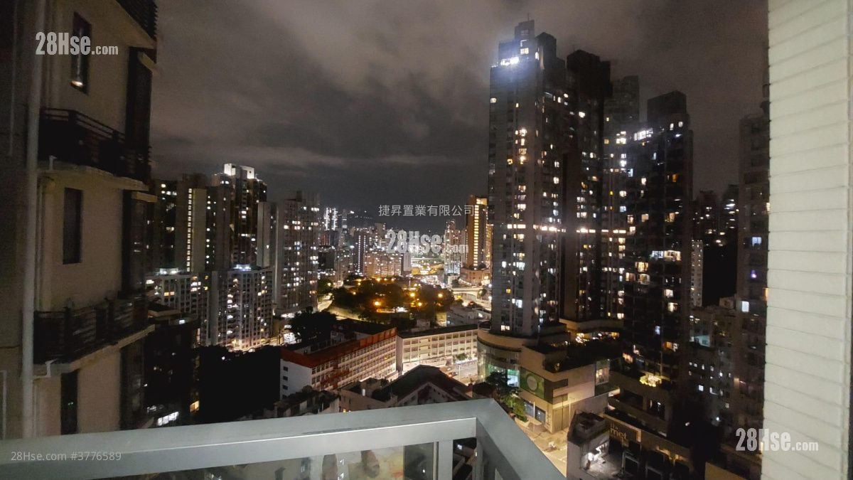 Eresidence Sell 1 Bedroom , 1 Bathroom 404 ft²