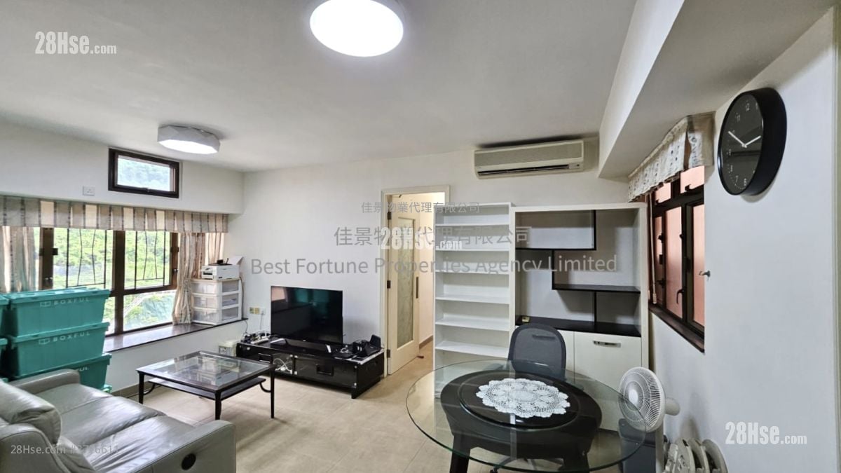 Serene Court Sell 3 Bedrooms , 2 Bathrooms 691 ft²