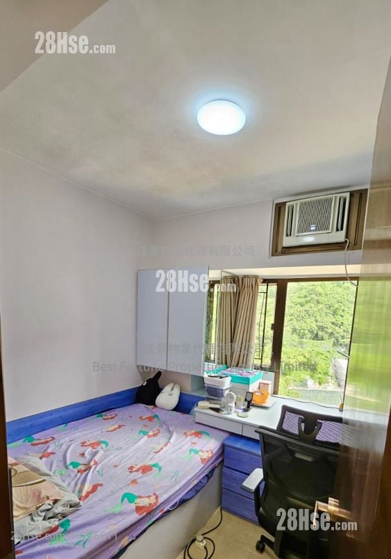 Serene Court Sell 3 Bedrooms , 2 Bathrooms 691 ft²