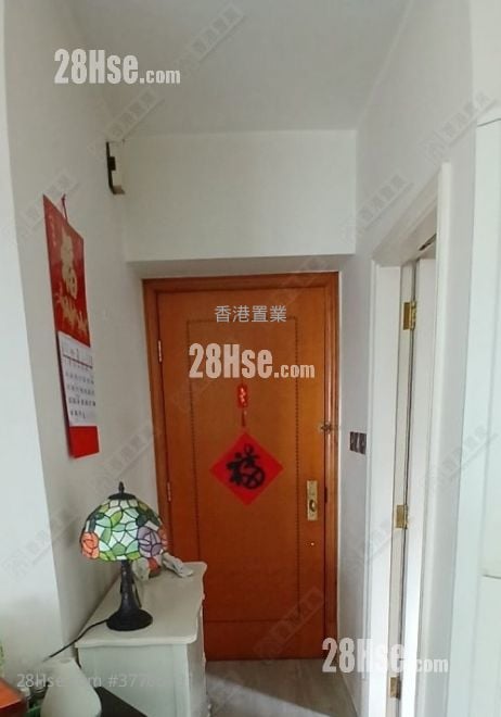 Banyan Garden Sell 2 Bedrooms , 1 Bathroom 460 ft²