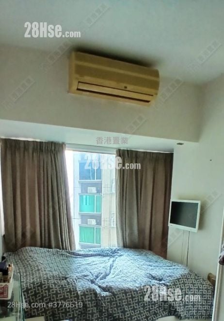 Banyan Garden Sell 2 Bedrooms , 1 Bathroom 460 ft²