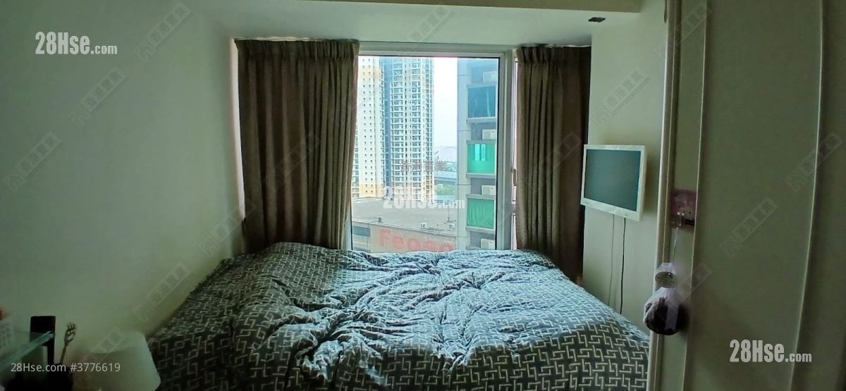 Banyan Garden Sell 2 Bedrooms , 1 Bathroom 460 ft²