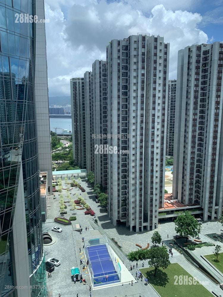 汇豪峰 售盘 3 房 , 2 浴室 685 平方尺