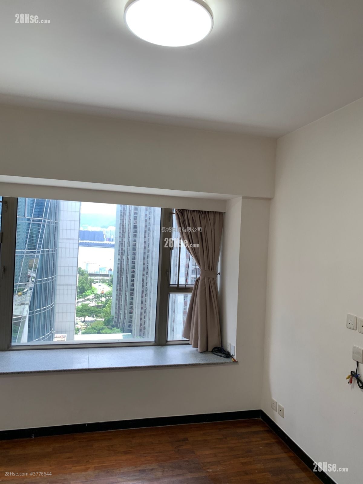 汇豪峰 售盘 3 房 , 2 浴室 685 平方尺