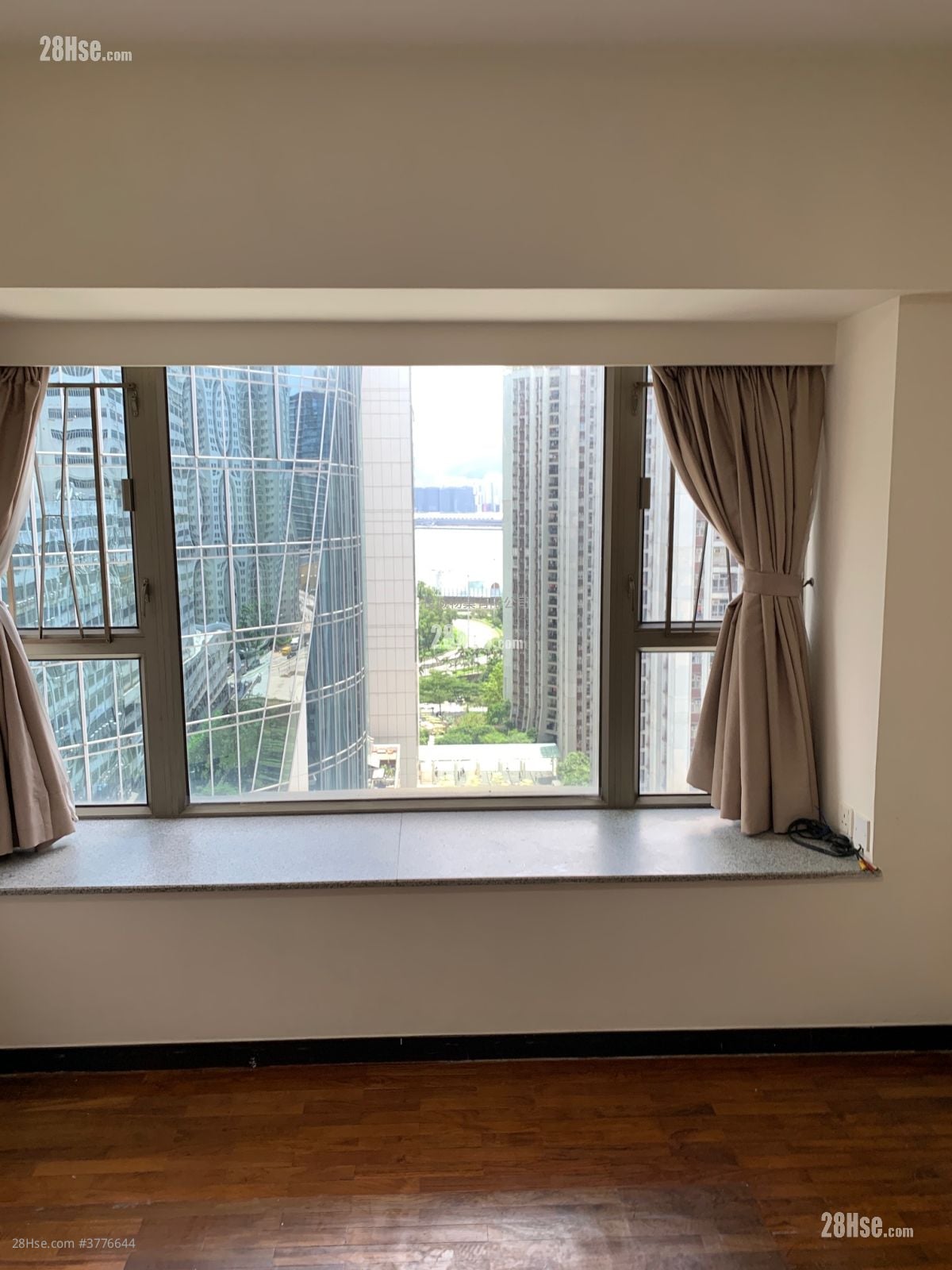 汇豪峰 售盘 3 房 , 2 浴室 685 平方尺