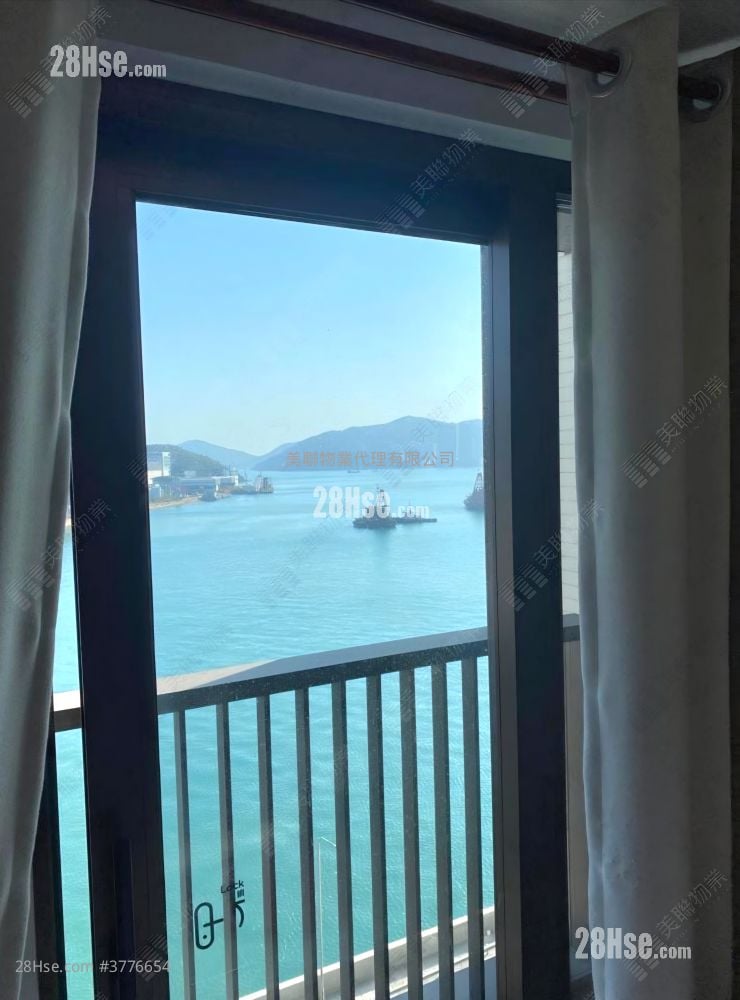 Lp6 Sell 3 Bedrooms , 2 Bathrooms 791 ft²