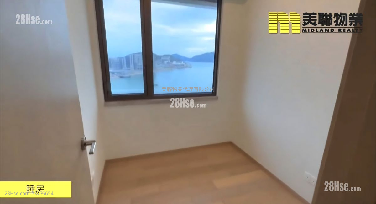 Lp6 Sell 3 Bedrooms , 2 Bathrooms 791 ft²