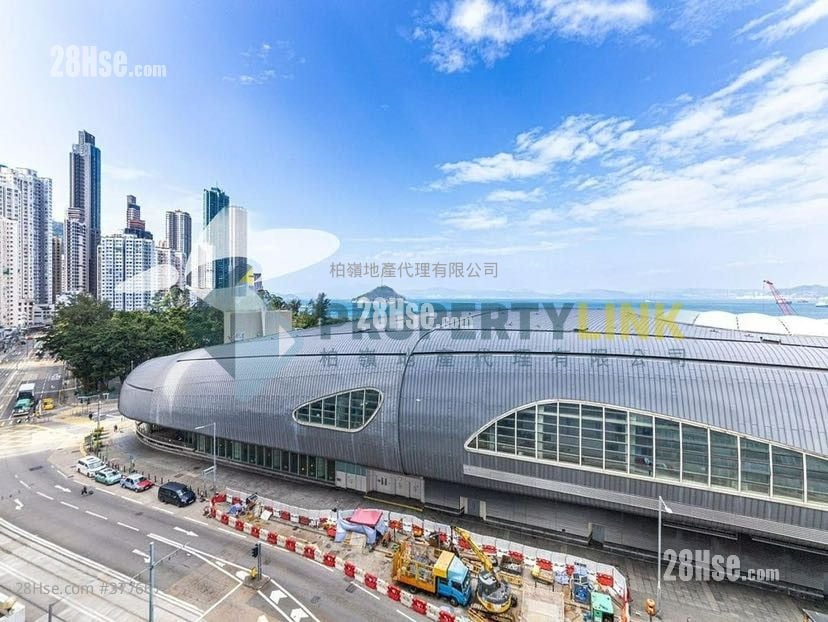 Sun Court Sell 2 Bedrooms , 1 Bathroom 584 ft²