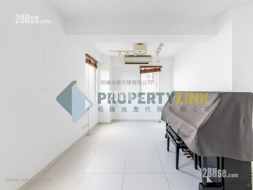 Sun Court Sell 2 Bedrooms , 1 Bathroom 584 ft²