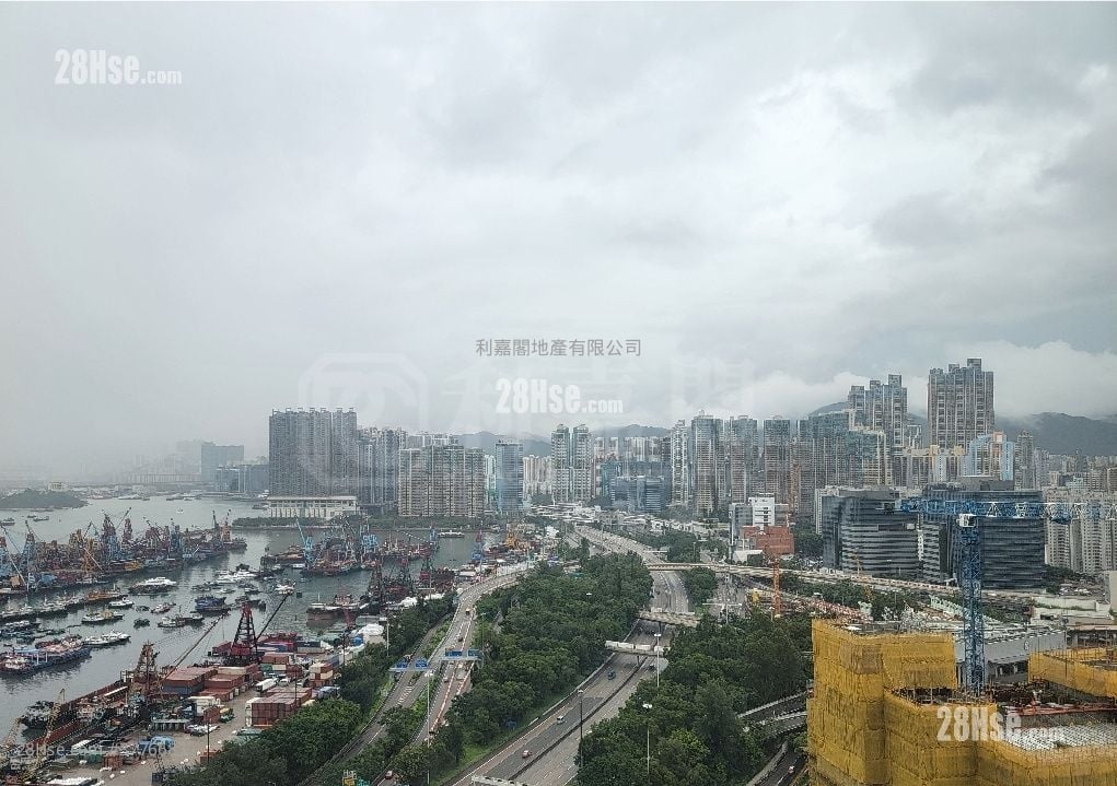 擎天半岛 售盘 3 房 , 3 浴室 1,130 平方尺