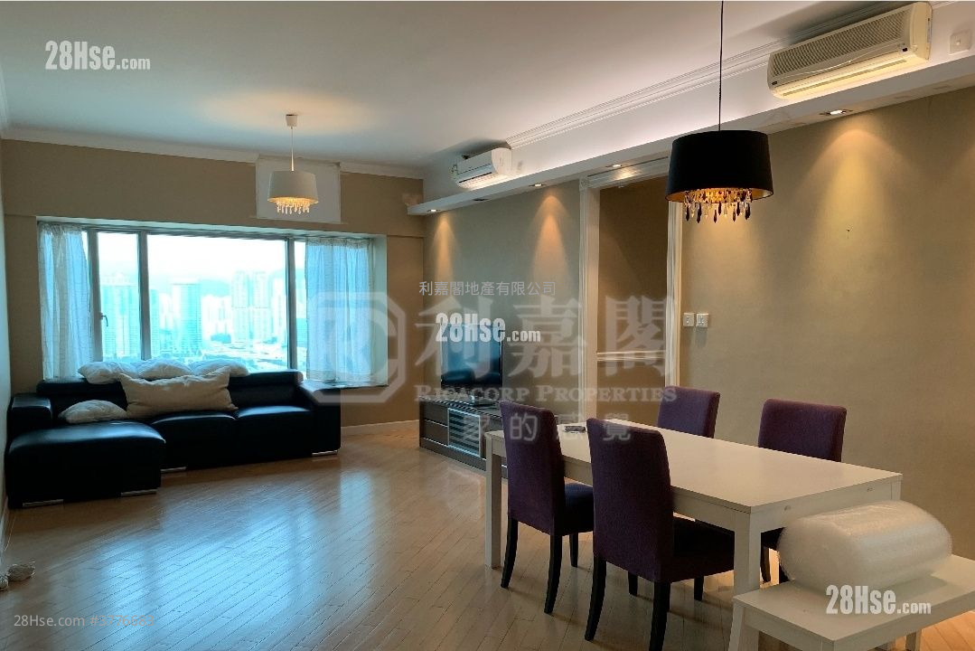 擎天半岛 售盘 3 房 , 3 浴室 1,130 平方尺