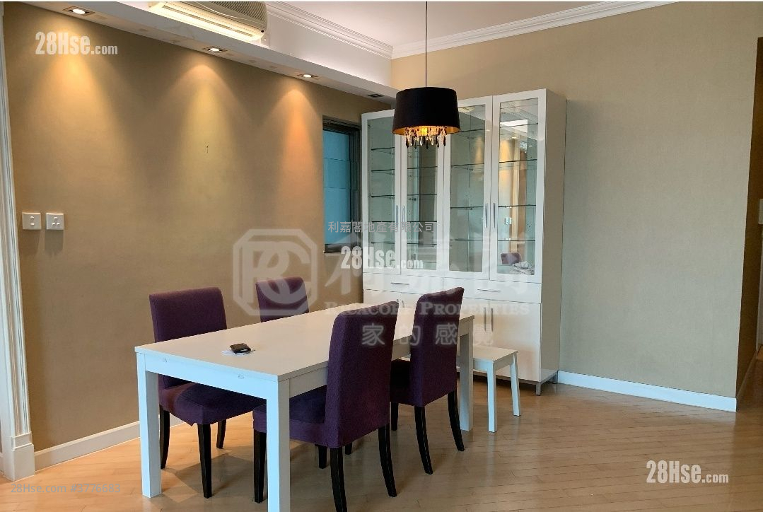 擎天半岛 售盘 3 房 , 3 浴室 1,130 平方尺