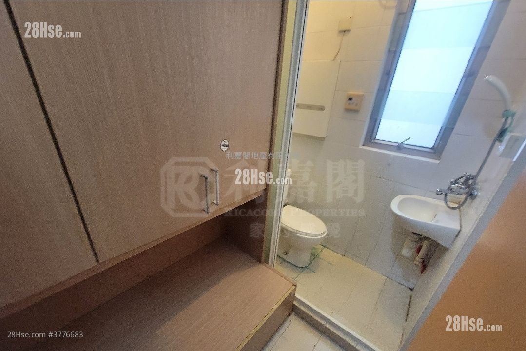 擎天半岛 售盘 3 房 , 3 浴室 1,130 平方尺