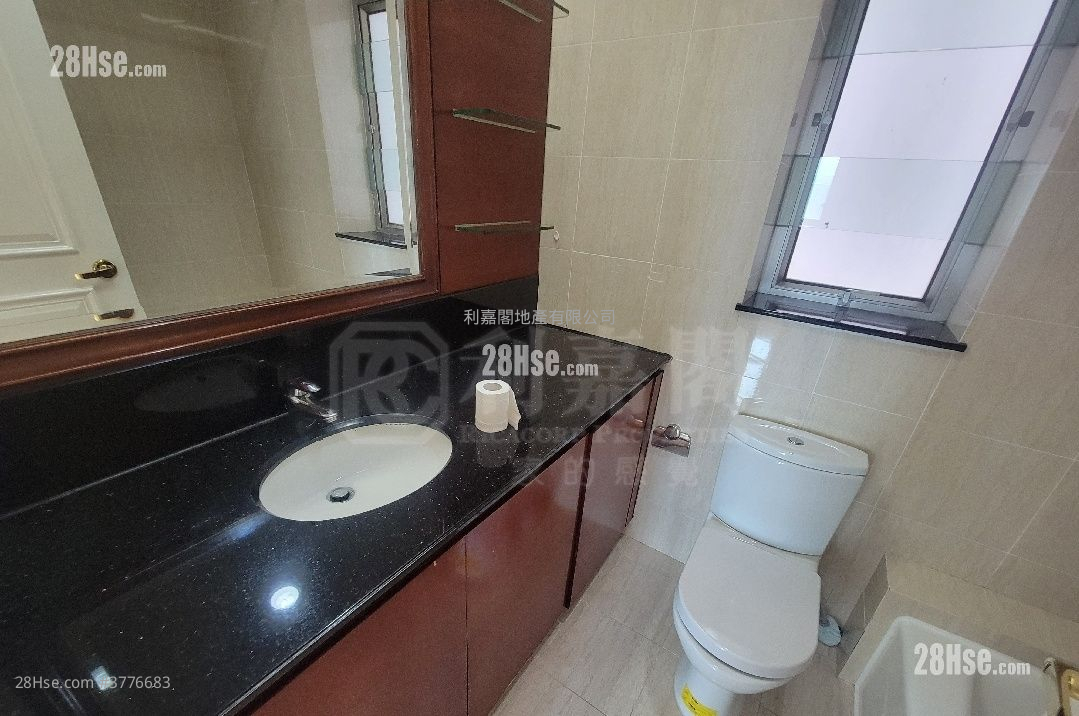 擎天半岛 售盘 3 房 , 3 浴室 1,130 平方尺