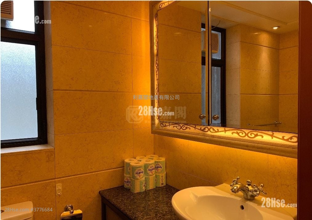 凯旋门 售盘 3 房 , 3 浴室 841 平方尺