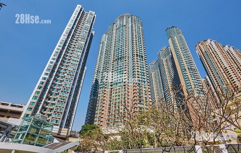 Banyan Garden Sell 3 Bedrooms , 2 Bathrooms 658 ft²