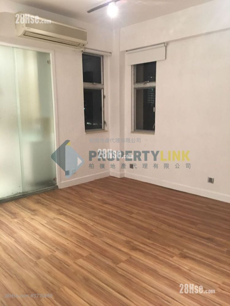Ko Wang Court Sell Studio , 1 Bathroom 276 ft²