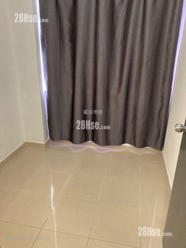 Comet Mansion Sell 2 Bedrooms , 1 Bathroom 296 ft²