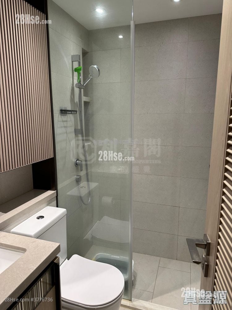 Wetland Seasons Park Sell 1 Bedroom , 1 Bathroom 318 ft²