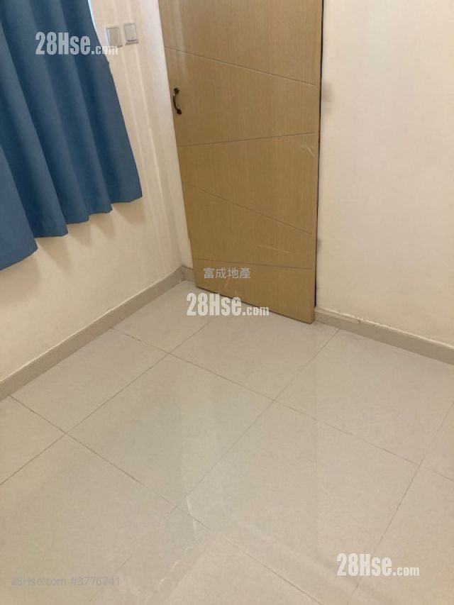 Ho King Building Sell 1 Bedroom , 1 Bathroom 276 ft²