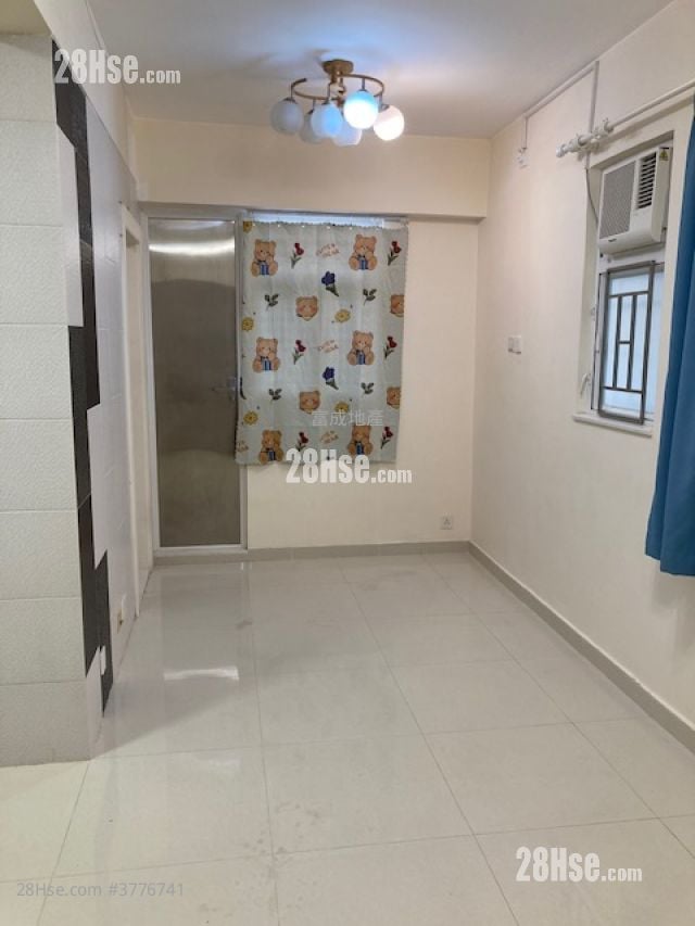 Ho King Building Sell 1 Bedroom , 1 Bathroom 276 ft²
