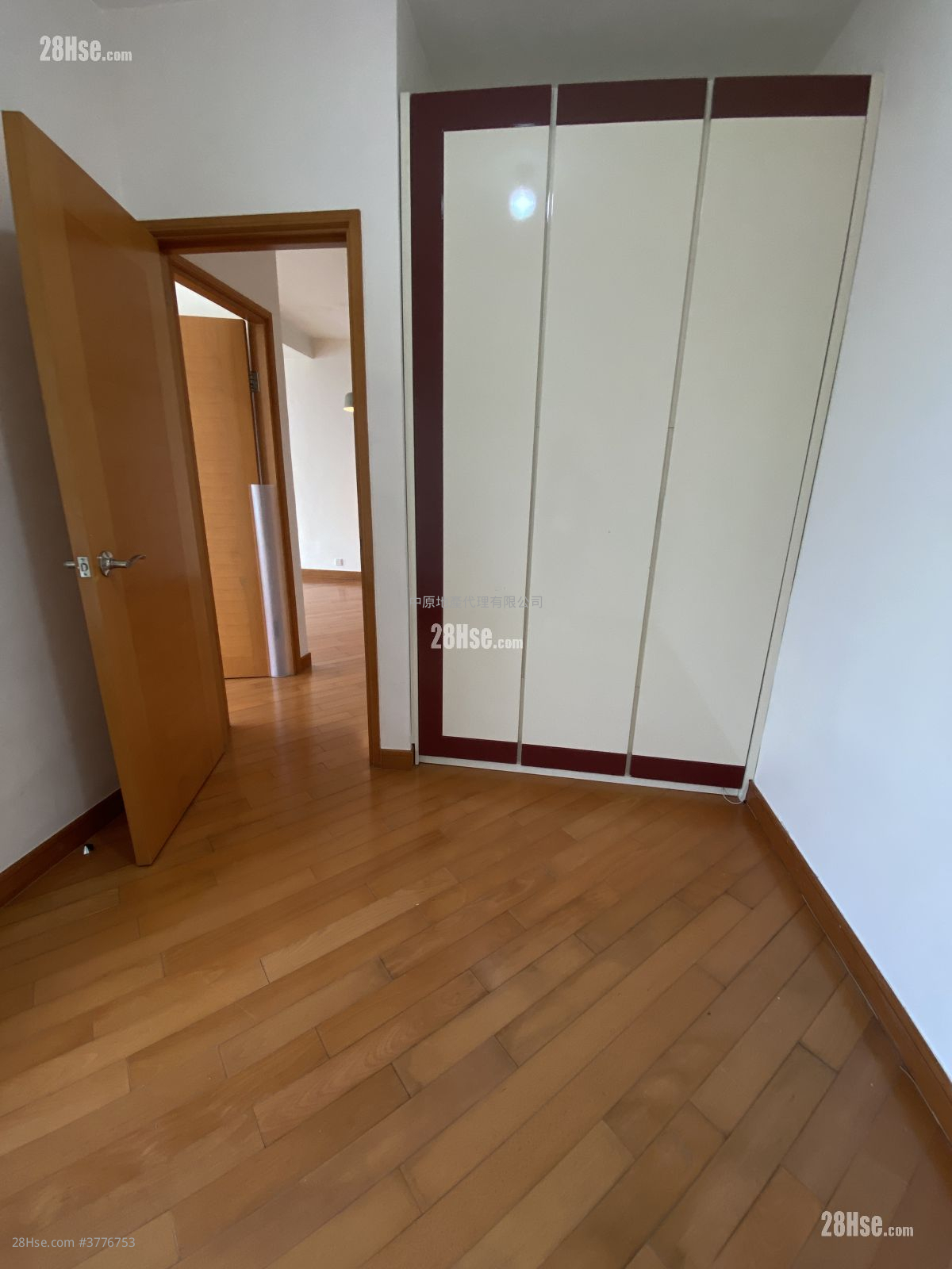 蓝天海岸 售盘 3 房 , 2 浴室 911 平方尺