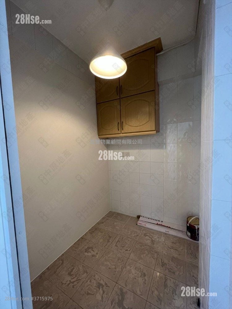 新豪大厦 售盘 3 房 , 2 浴室 1,230 平方尺