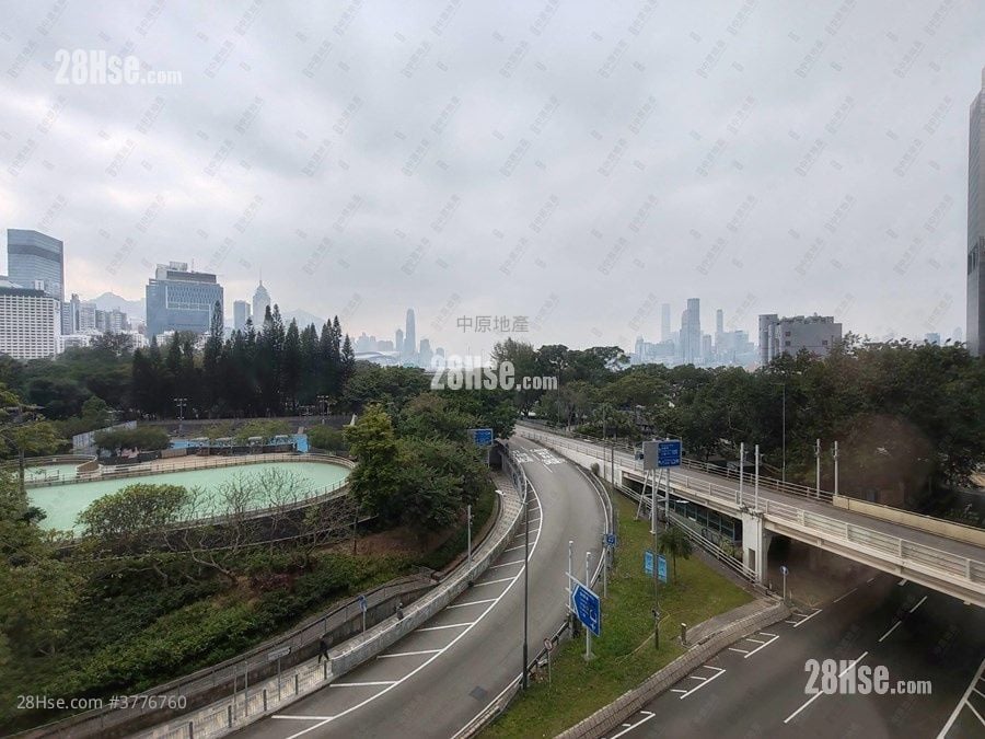 Victoria Court Sell 3 Bedrooms 1,592 ft²