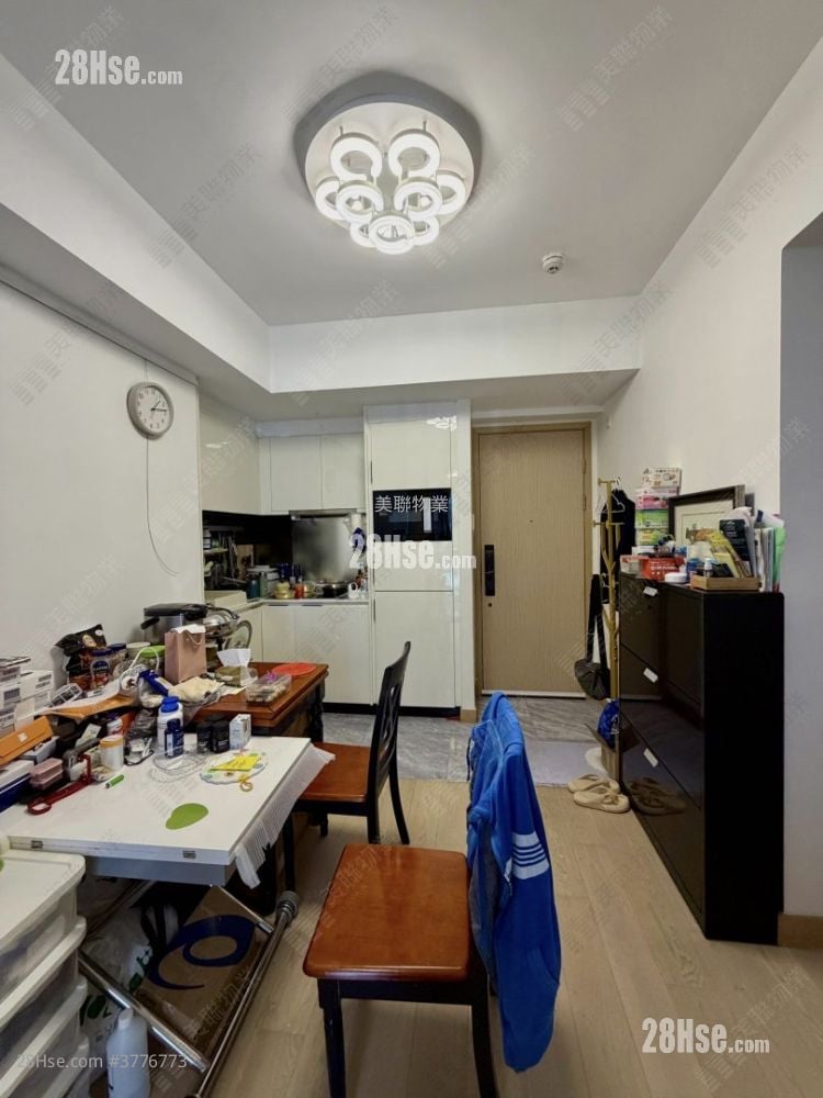 The Spectra Sell 2 Bedrooms , 1 Bathroom 491 ft²