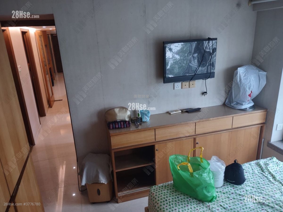 蝶翠峰 售盘 3 房 780 平方尺