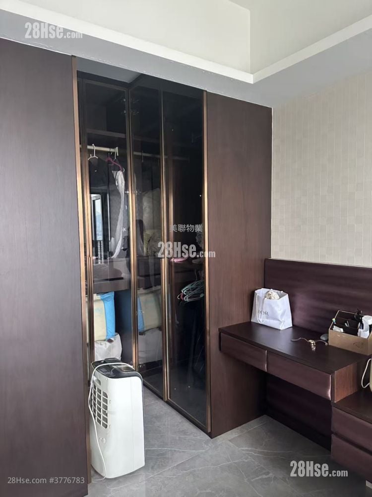 Victoria Skye Sell 3 Bedrooms , 1 Bathroom 886 ft²