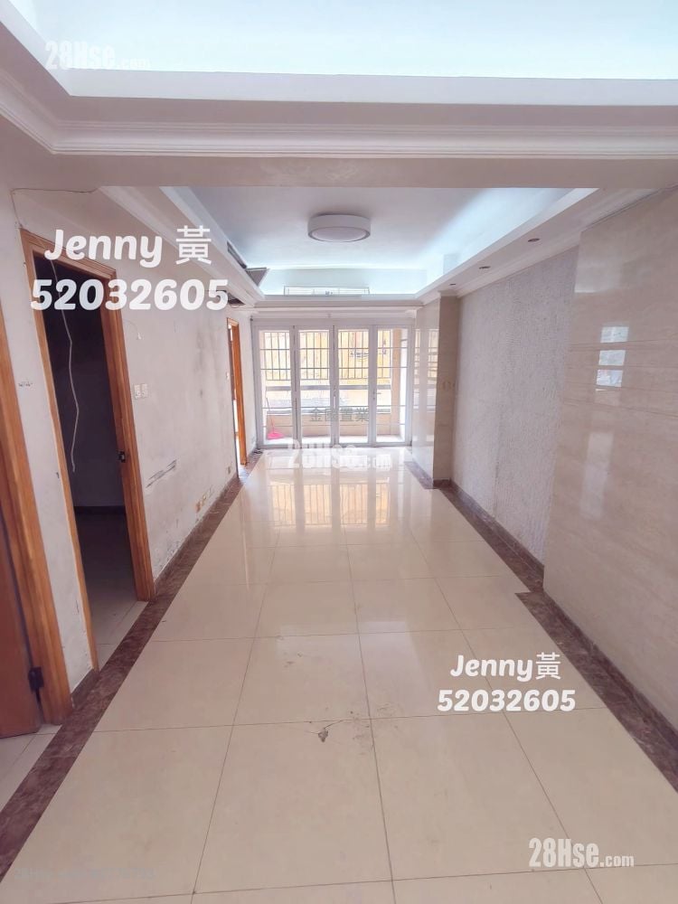 Man Wah Building Sell 3 Bedrooms , 2 Bathrooms 820 ft²