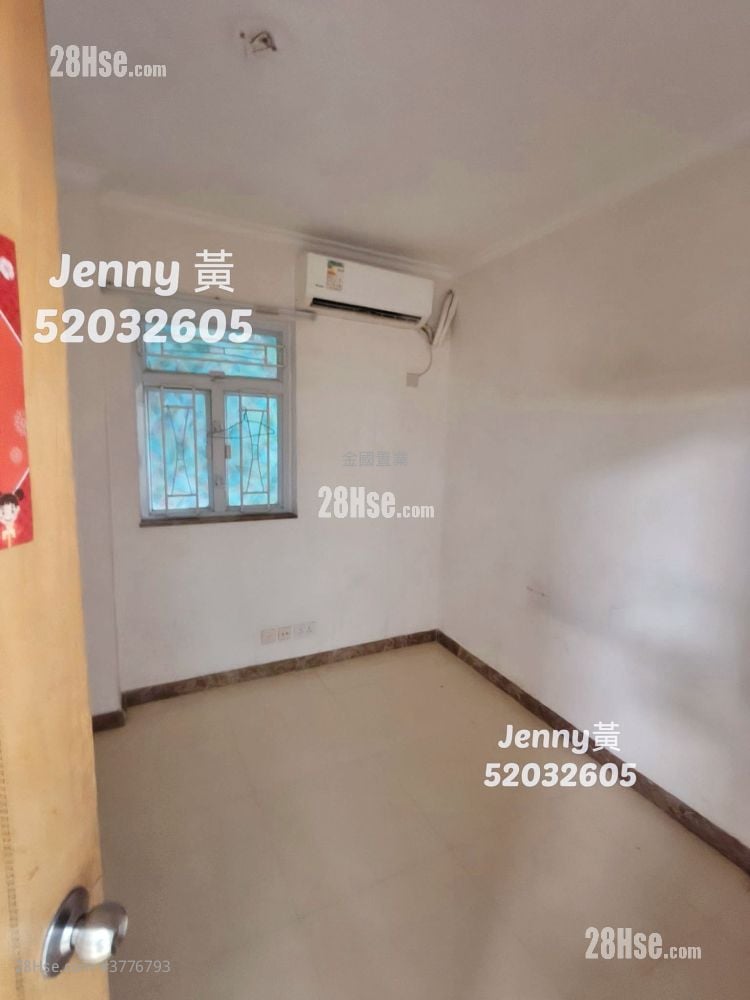 Man Wah Building Sell 3 Bedrooms , 2 Bathrooms 820 ft²