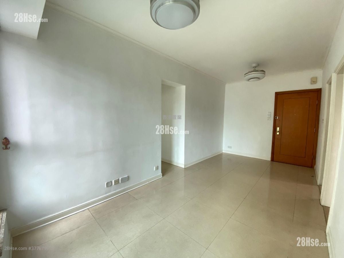 Banyan Garden Sell 2 Bedrooms , 1 Bathroom 506 ft²