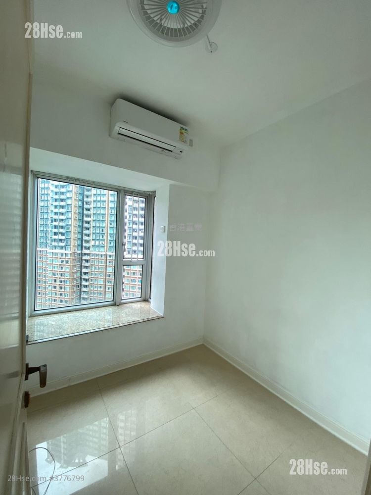 Banyan Garden Sell 2 Bedrooms , 1 Bathroom 506 ft²