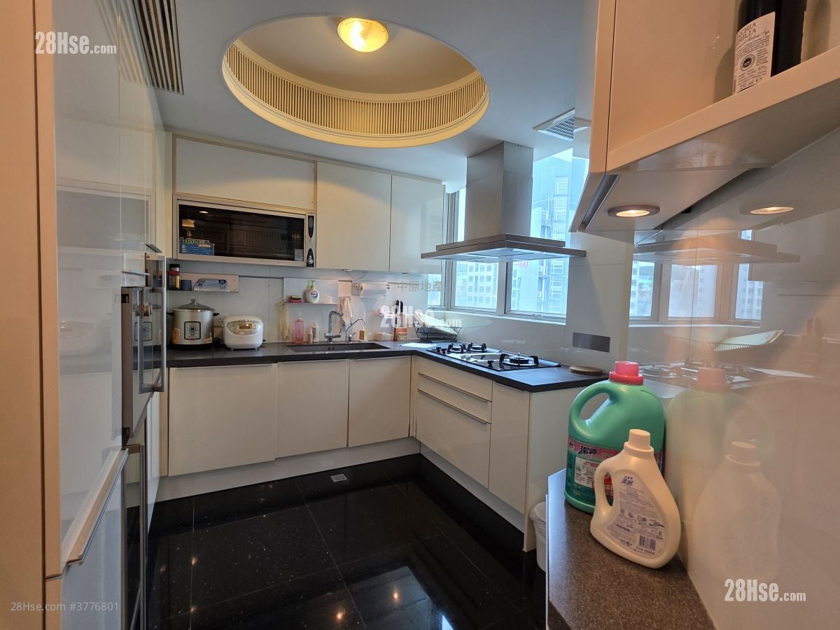 毕架山峰 售盘 1,459 平方尺