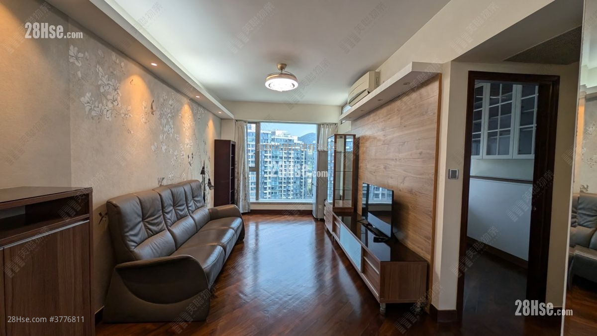 逸珑湾 售盘 3 房 , 2 浴室 873 平方尺