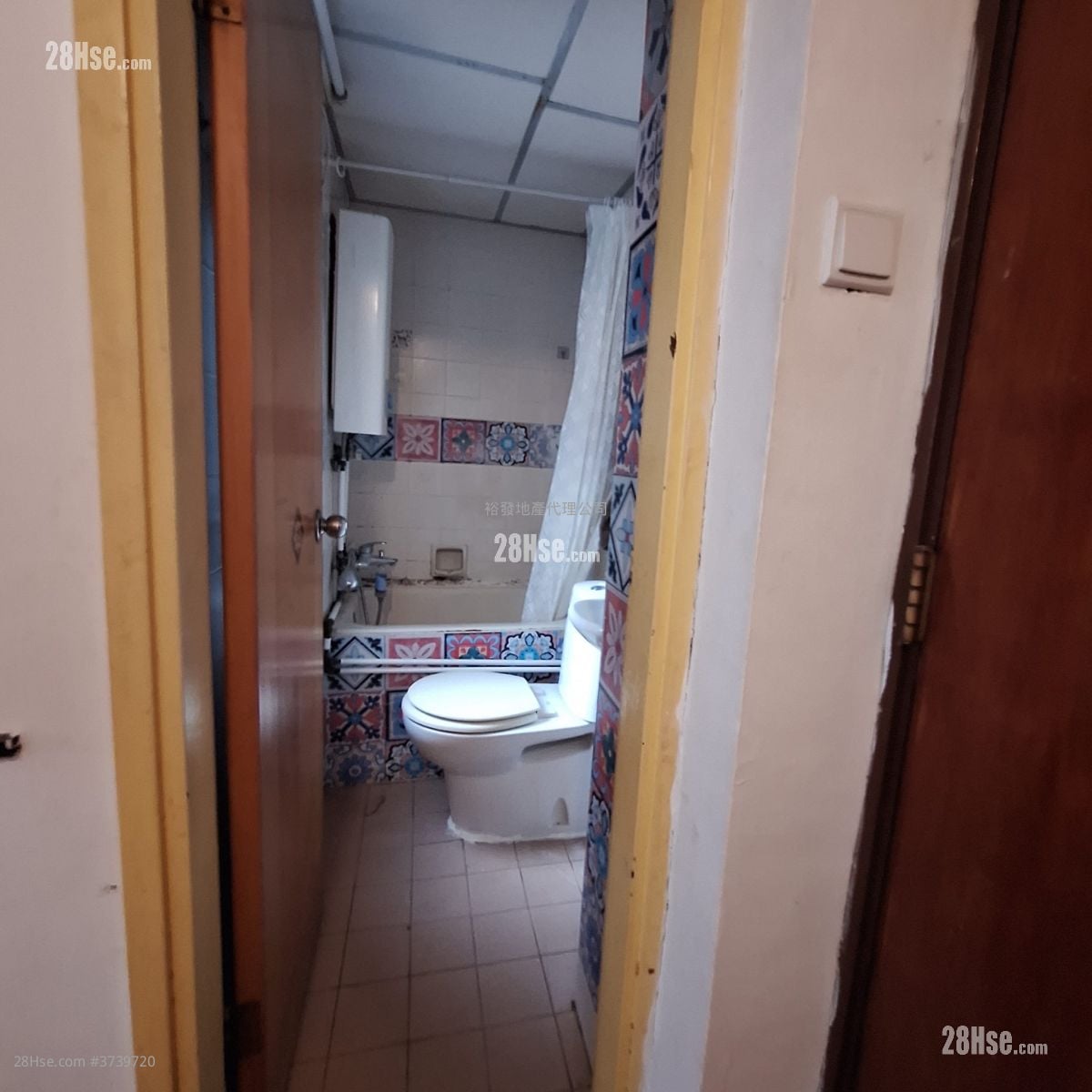 Li Tak Mansion Sell 1 Bedroom 231 ft²