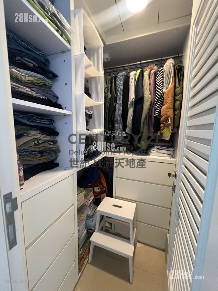 岚山 售盘 3 房 , 3 浴室 843 平方尺