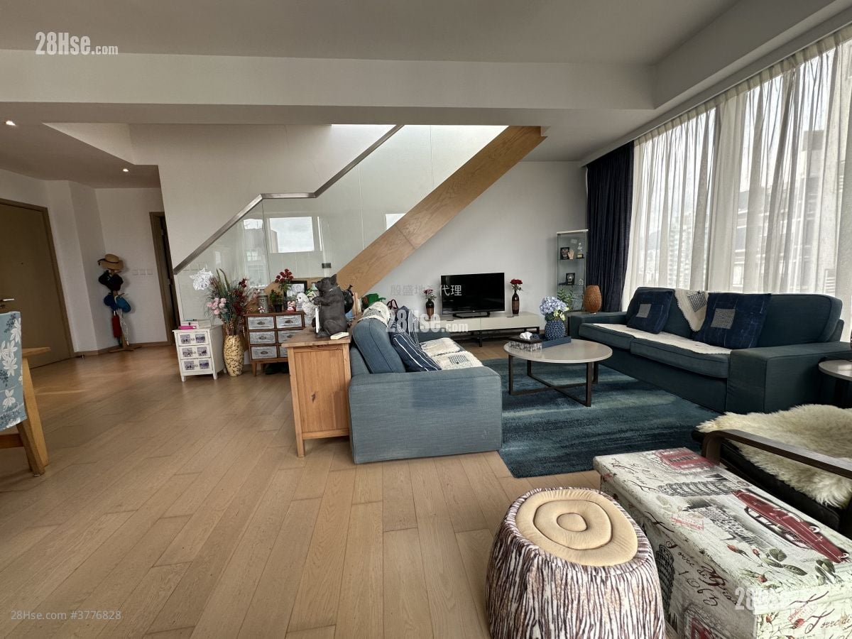 8 Lasalle Sell 3 Bedrooms , 4 Bathrooms 1,625 ft²